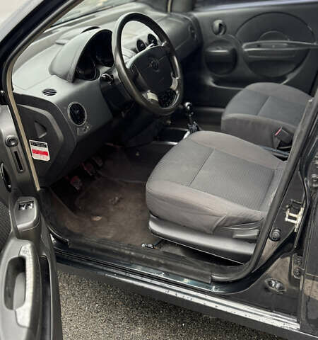 Шевроле Авео 2008 в Киеве на Automoto.ua Черный Шевроле Авео, объемом двигателя 1.5 л и пробегом 270 тыс. км за 3500 $, фото 15 на Automoto.ua