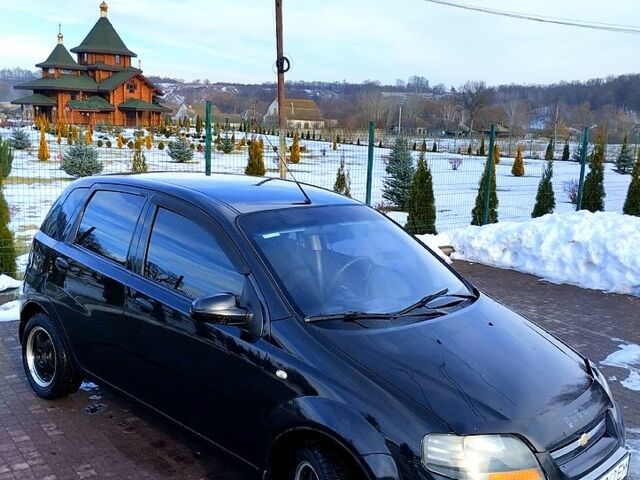 Черный Шевроле Авео, объемом двигателя 1.5 л и пробегом 320 тыс. км за 3999 $, фото 1 на Automoto.ua