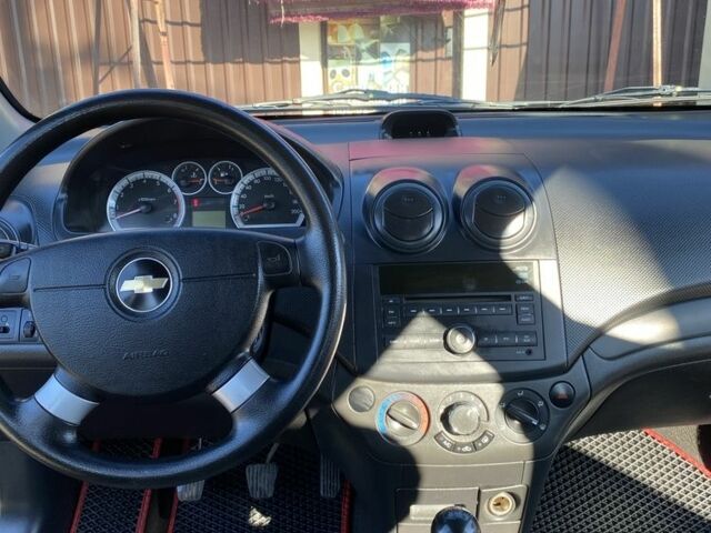 Чорний Шевроле Авео, об'ємом двигуна 0 л та пробігом 153 тис. км за 2300 $, фото 5 на Automoto.ua
