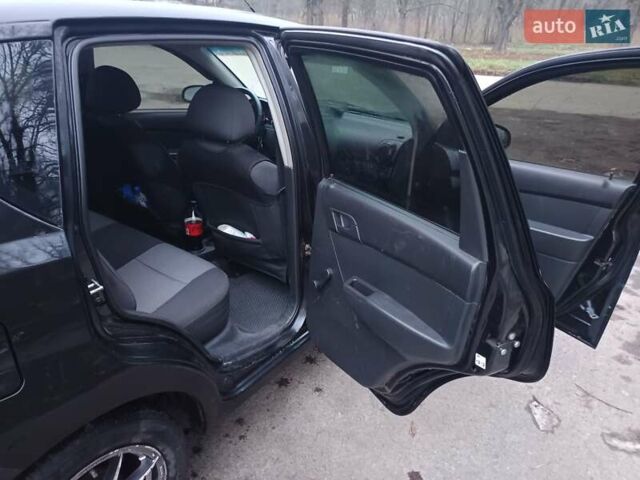 Черный Шевроле Авео, объемом двигателя 1.5 л и пробегом 324 тыс. км за 4250 $, фото 7 на Automoto.ua