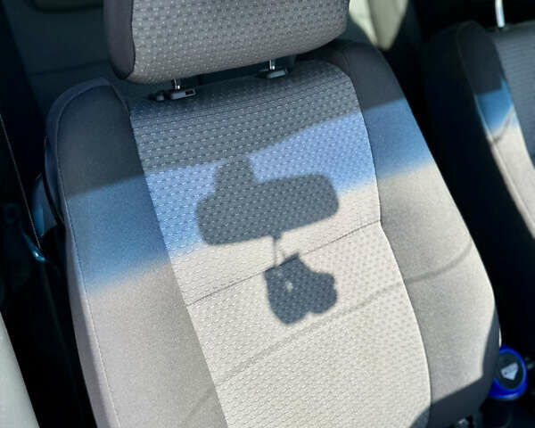 Чорний Шевроле Авео, об'ємом двигуна 1.5 л та пробігом 212 тис. км за 3999 $, фото 34 на Automoto.ua