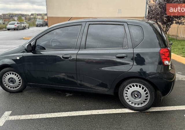 Черный Шевроле Авео, объемом двигателя 1.5 л и пробегом 270 тыс. км за 2999 $, фото 3 на Automoto.ua