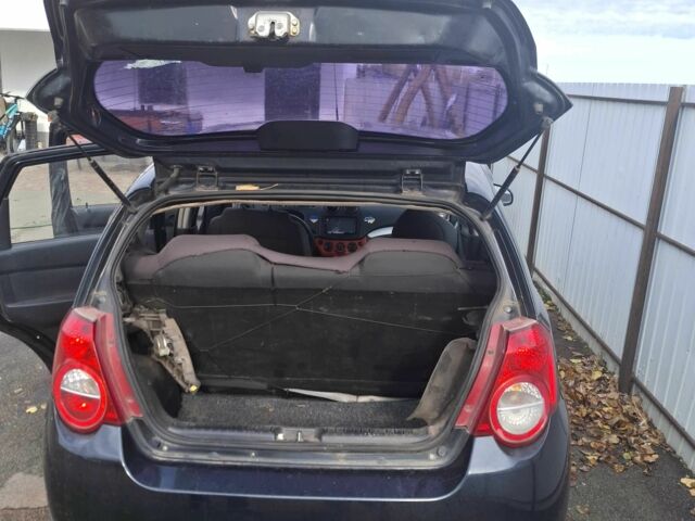 Черный Шевроле Авео, объемом двигателя 1.5 л и пробегом 180 тыс. км за 714 $, фото 2 на Automoto.ua