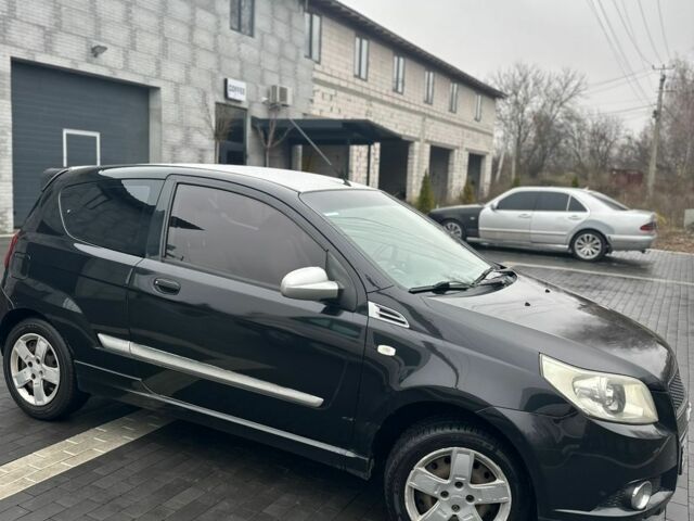 Черный Шевроле Авео, объемом двигателя 1.5 л и пробегом 250 тыс. км за 3100 $, фото 2 на Automoto.ua