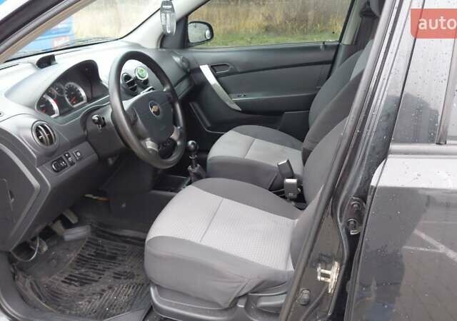 Черный Шевроле Авео, объемом двигателя 1.5 л и пробегом 162 тыс. км за 4200 $, фото 9 на Automoto.ua