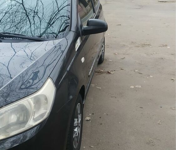 Чорний Шевроле Авео, об'ємом двигуна 0.12 л та пробігом 73 тис. км за 4100 $, фото 6 на Automoto.ua