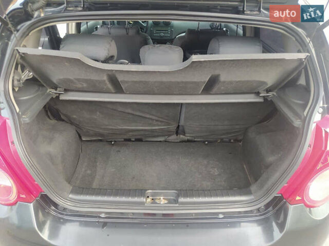 Черный Шевроле Авео, объемом двигателя 1.4 л и пробегом 177 тыс. км за 4100 $, фото 5 на Automoto.ua