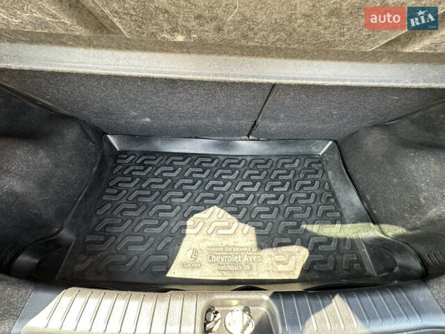 Черный Шевроле Авео, объемом двигателя 1.5 л и пробегом 113 тыс. км за 5300 $, фото 13 на Automoto.ua