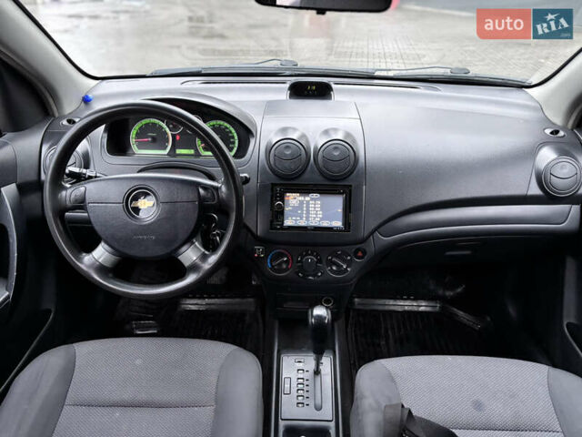 Черный Шевроле Авео, объемом двигателя 1.5 л и пробегом 220 тыс. км за 4199 $, фото 17 на Automoto.ua