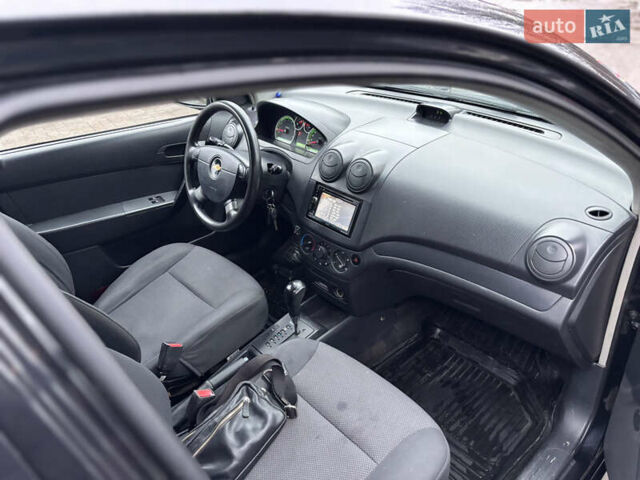 Черный Шевроле Авео, объемом двигателя 1.5 л и пробегом 220 тыс. км за 4199 $, фото 16 на Automoto.ua