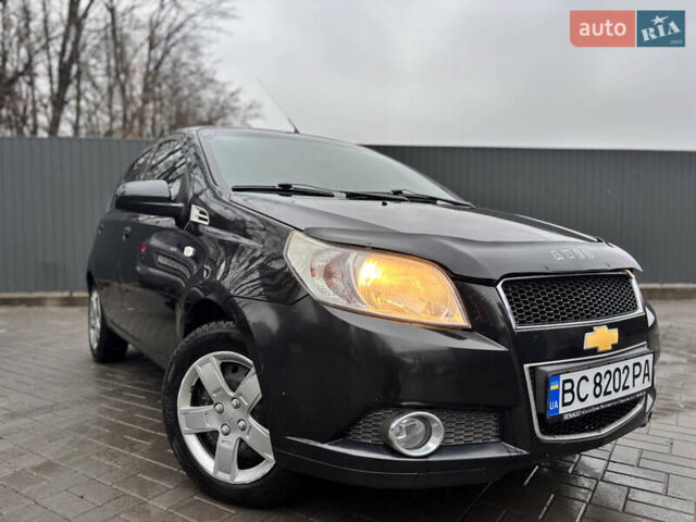 Черный Шевроле Авео, объемом двигателя 1.5 л и пробегом 220 тыс. км за 4199 $, фото 2 на Automoto.ua