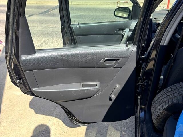 Черный Шевроле Авео, объемом двигателя 1.5 л и пробегом 65 тыс. км за 5000 $, фото 3 на Automoto.ua