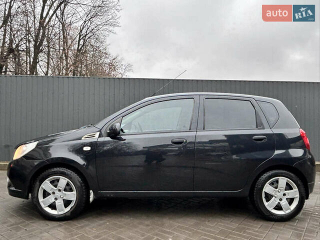 Черный Шевроле Авео, объемом двигателя 1.5 л и пробегом 220 тыс. км за 4199 $, фото 3 на Automoto.ua