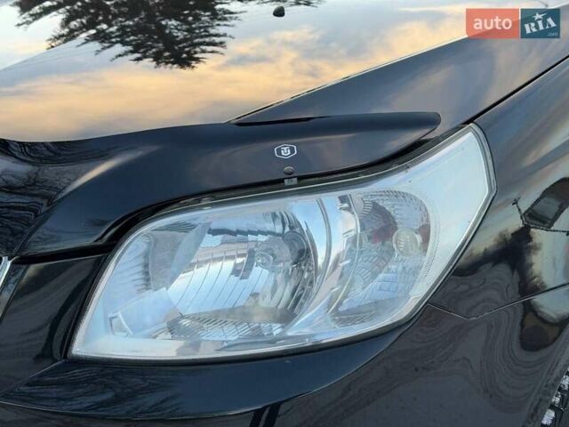 Черный Шевроле Авео, объемом двигателя 1.5 л и пробегом 170 тыс. км за 5450 $, фото 6 на Automoto.ua