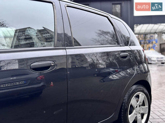 Черный Шевроле Авео, объемом двигателя 1.5 л и пробегом 220 тыс. км за 4199 $, фото 8 на Automoto.ua