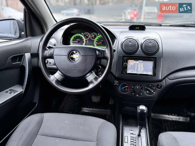 Черный Шевроле Авео, объемом двигателя 1.5 л и пробегом 220 тыс. км за 4199 $, фото 18 на Automoto.ua
