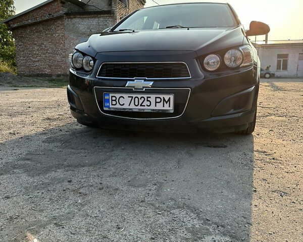 Чорний Шевроле Авео, об'ємом двигуна 1.4 л та пробігом 184 тис. км за 6500 $, фото 2 на Automoto.ua