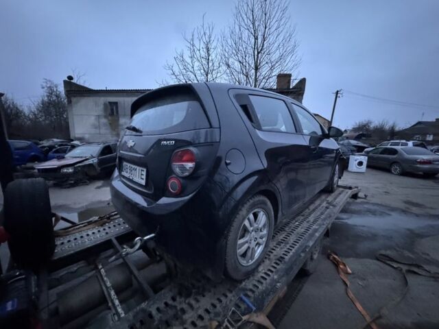 Черный Шевроле Авео, объемом двигателя 1.2 л и пробегом 130 тыс. км за 2250 $, фото 2 на Automoto.ua