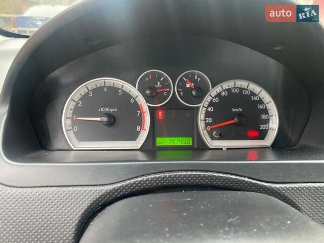 Черный Шевроле Авео, объемом двигателя 1.5 л и пробегом 141 тыс. км за 2300 $, фото 7 на Automoto.ua