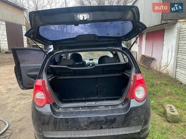 Черный Шевроле Авео, объемом двигателя 1.5 л и пробегом 141 тыс. км за 2300 $, фото 8 на Automoto.ua