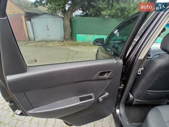Шевроле Авео 2011 в Черкассах на Automoto.ua Черный Шевроле Авео, объемом двигателя 1.5 л и пробегом 185 тыс. км за 4300 $, фото 21 на Automoto.ua