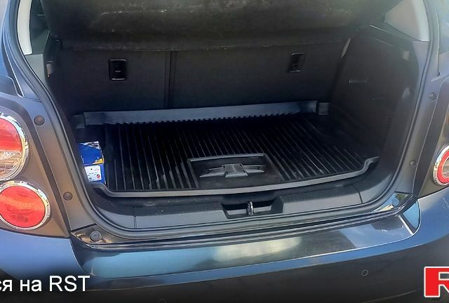 Черный Шевроле Авео, объемом двигателя 1.6 л и пробегом 190 тыс. км за 5500 $, фото 5 на Automoto.ua