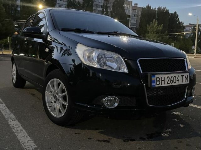 Черный Шевроле Авео, объемом двигателя 1.5 л и пробегом 96 тыс. км за 4500 $, фото 1 на Automoto.ua