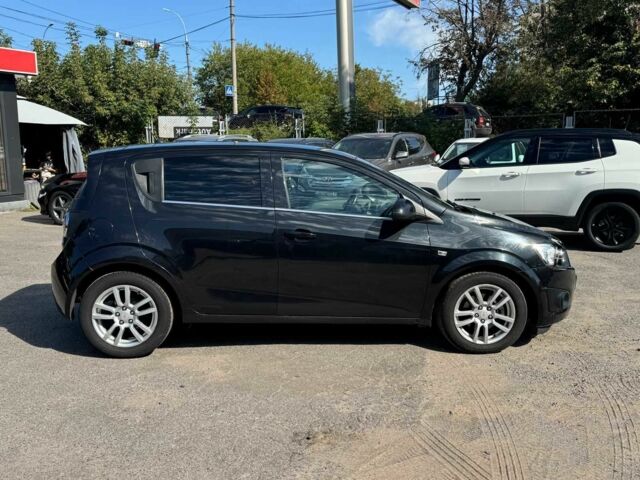 Чорний Шевроле Авео, об'ємом двигуна 1.6 л та пробігом 135 тис. км за 6940 $, фото 4 на Automoto.ua