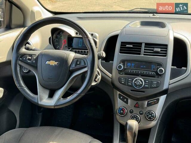 Черный Шевроле Авео, объемом двигателя 1.6 л и пробегом 135 тыс. км за 7690 $, фото 23 на Automoto.ua