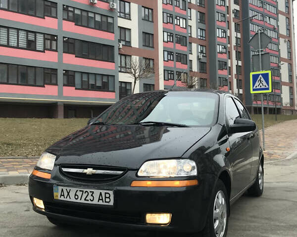 Черный Шевроле Авео, объемом двигателя 1.5 л и пробегом 202 тыс. км за 3444 $, фото 2 на Automoto.ua