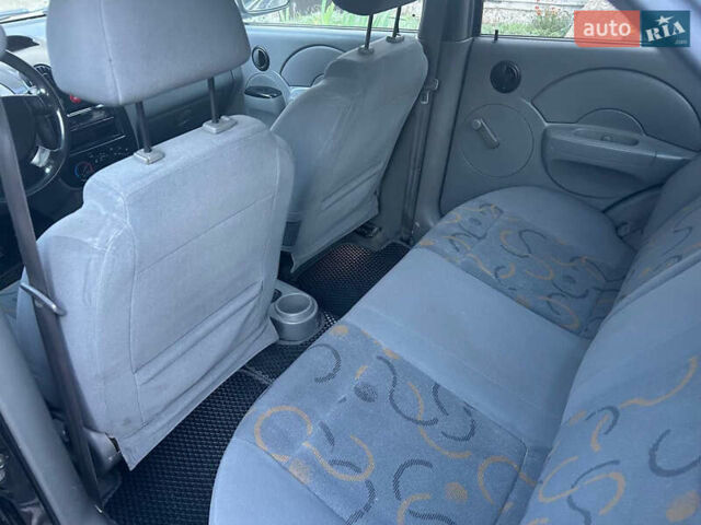 Чорний Шевроле Авео, об'ємом двигуна 1.5 л та пробігом 221 тис. км за 3500 $, фото 8 на Automoto.ua
