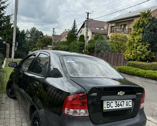 Черный Шевроле Авео, объемом двигателя 1.5 л и пробегом 200 тыс. км за 2500 $, фото 4 на Automoto.ua