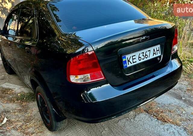 Черный Шевроле Авео, объемом двигателя 1.5 л и пробегом 189 тыс. км за 4000 $, фото 3 на Automoto.ua