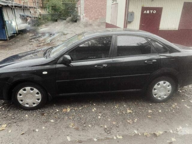 Черный Шевроле Авео, объемом двигателя 1.8 л и пробегом 280 тыс. км за 2750 $, фото 5 на Automoto.ua