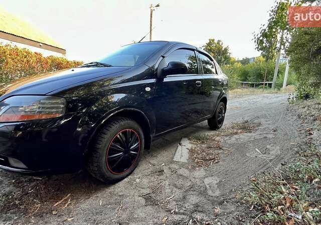 Черный Шевроле Авео, объемом двигателя 1.5 л и пробегом 189 тыс. км за 4000 $, фото 7 на Automoto.ua