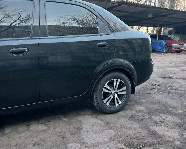Черный Шевроле Авео, объемом двигателя 1.5 л и пробегом 170 тыс. км за 3200 $, фото 3 на Automoto.ua