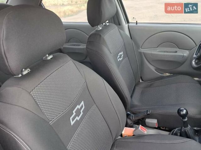 Черный Шевроле Авео, объемом двигателя 1.5 л и пробегом 191 тыс. км за 3550 $, фото 11 на Automoto.ua