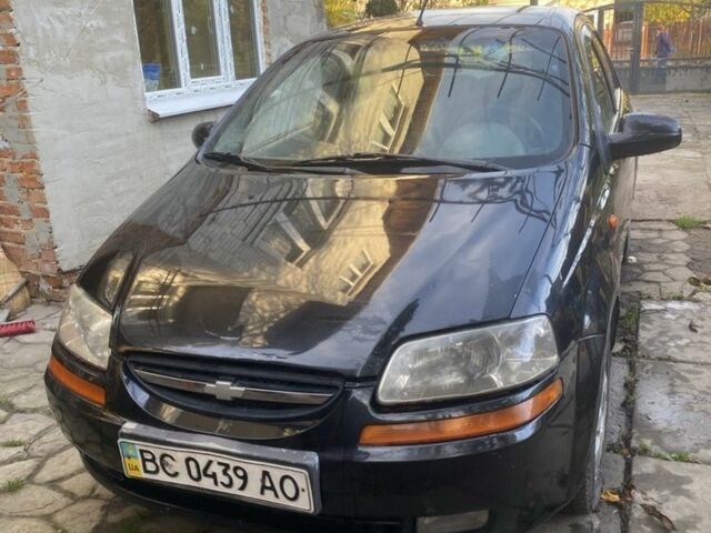 Черный Шевроле Авео, объемом двигателя 1.5 л и пробегом 300 тыс. км за 1062 $, фото 1 на Automoto.ua