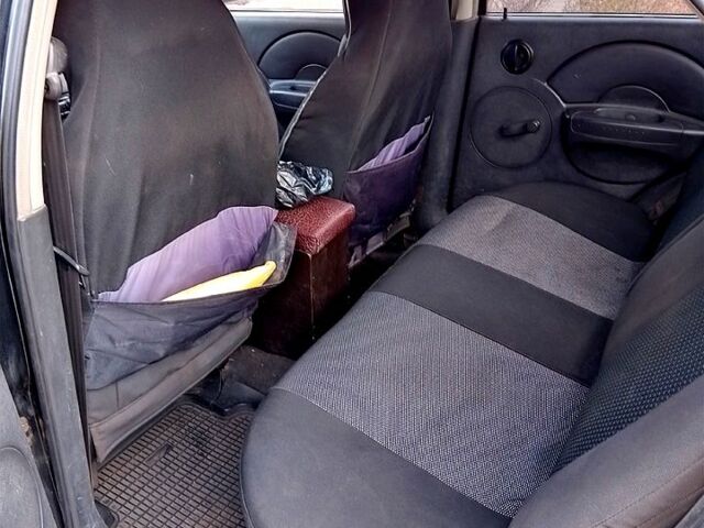Черный Шевроле Авео, объемом двигателя 1.5 л и пробегом 370 тыс. км за 2500 $, фото 3 на Automoto.ua