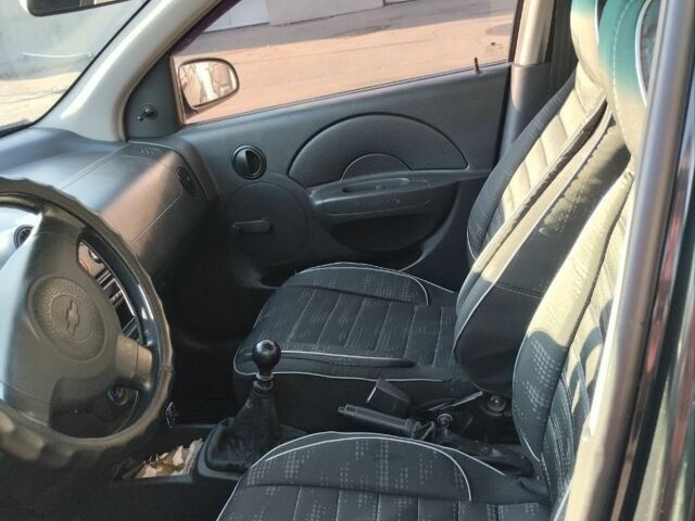 Чорний Шевроле Авео, об'ємом двигуна 1.5 л та пробігом 209 тис. км за 2800 $, фото 4 на Automoto.ua