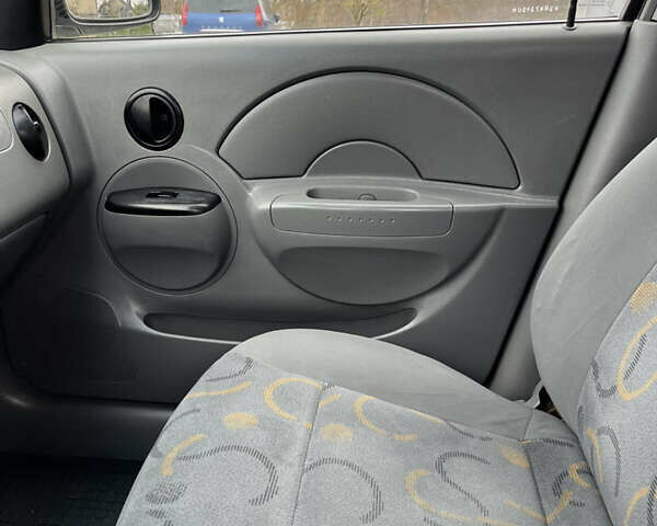 Черный Шевроле Авео, объемом двигателя 1.5 л и пробегом 209 тыс. км за 2999 $, фото 23 на Automoto.ua