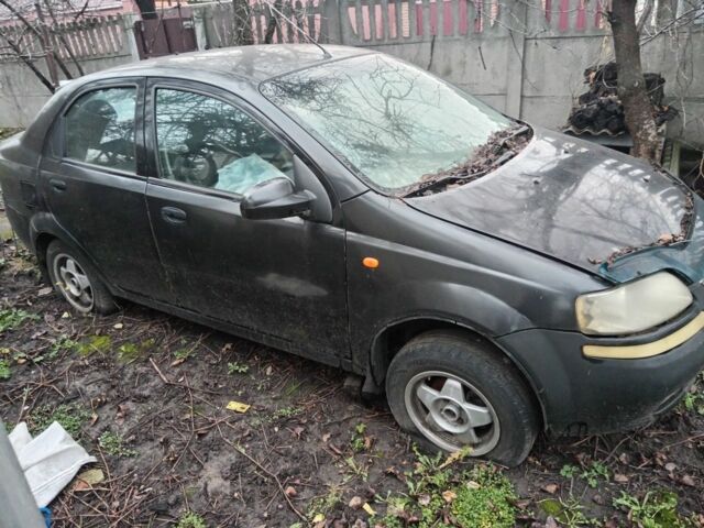 Чорний Шевроле Авео, об'ємом двигуна 0 л та пробігом 400 тис. км за 1500 $, фото 1 на Automoto.ua