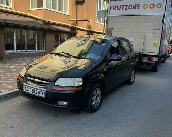 Черный Шевроле Авео, объемом двигателя 1.5 л и пробегом 260 тыс. км за 2150 $, фото 1 на Automoto.ua