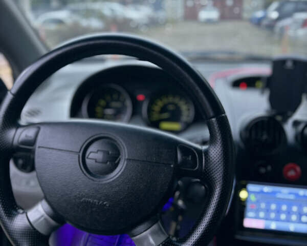 Черный Шевроле Авео, объемом двигателя 1.5 л и пробегом 260 тыс. км за 2950 $, фото 16 на Automoto.ua