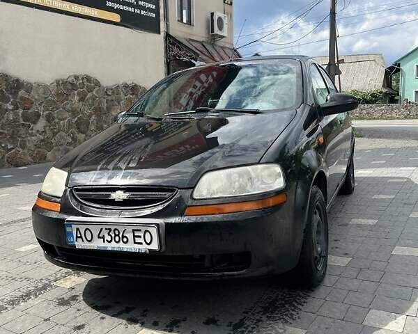 Черный Шевроле Авео, объемом двигателя 1.5 л и пробегом 170 тыс. км за 2200 $, фото 6 на Automoto.ua