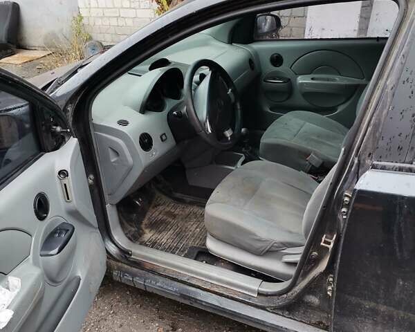 Черный Шевроле Авео, объемом двигателя 1.5 л и пробегом 62 тыс. км за 1200 $, фото 6 на Automoto.ua
