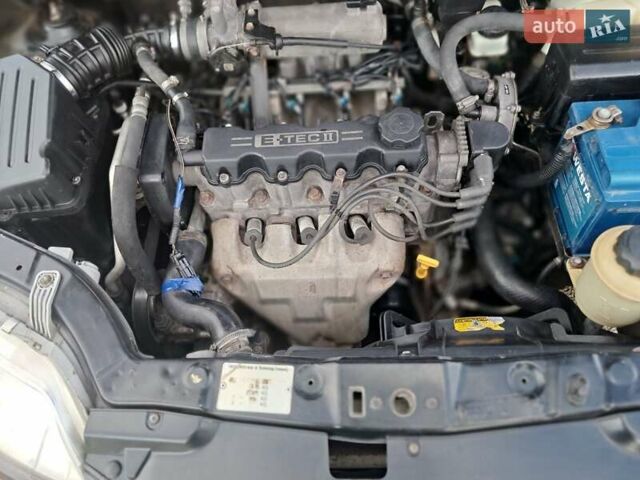 Черный Шевроле Авео, объемом двигателя 1.5 л и пробегом 191 тыс. км за 3550 $, фото 3 на Automoto.ua