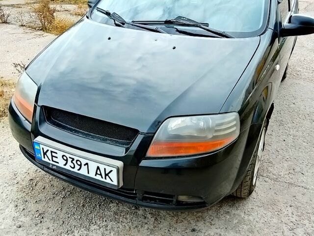Черный Шевроле Авео, объемом двигателя 1.5 л и пробегом 370 тыс. км за 2500 $, фото 5 на Automoto.ua