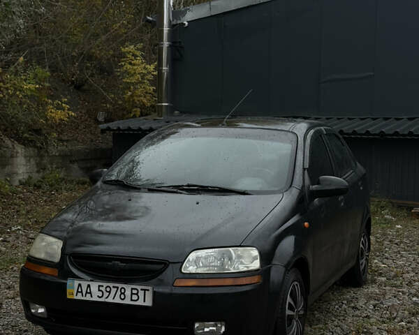 Черный Шевроле Авео, объемом двигателя 1.5 л и пробегом 260 тыс. км за 2950 $, фото 3 на Automoto.ua