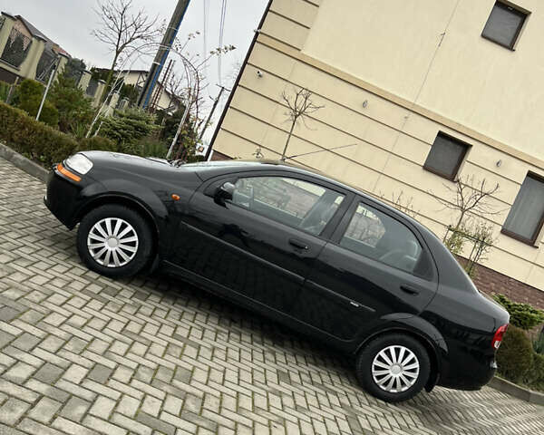 Черный Шевроле Авео, объемом двигателя 1.5 л и пробегом 209 тыс. км за 2999 $, фото 15 на Automoto.ua